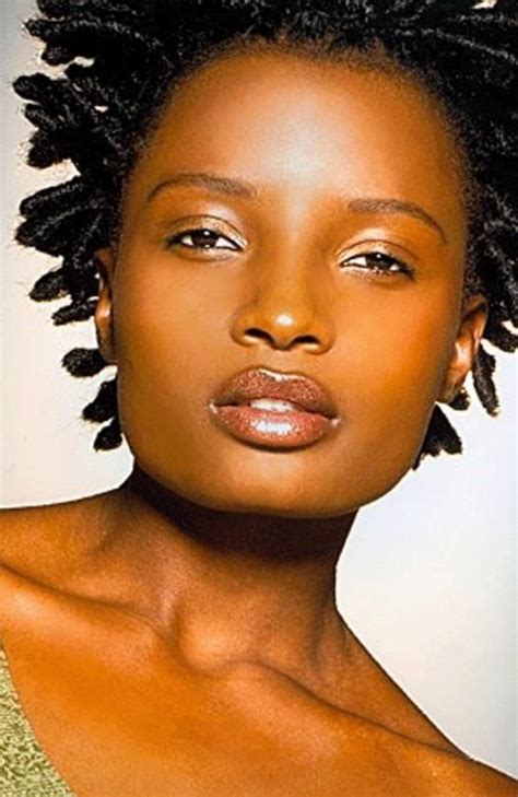 lilian ndlovu most beautiful black women beautiful dark skinned women stunningly beautiful