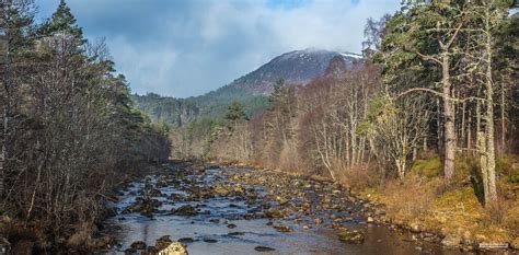 The River Affric In Glen Affric Near Dog Falls An Hour O Flickr