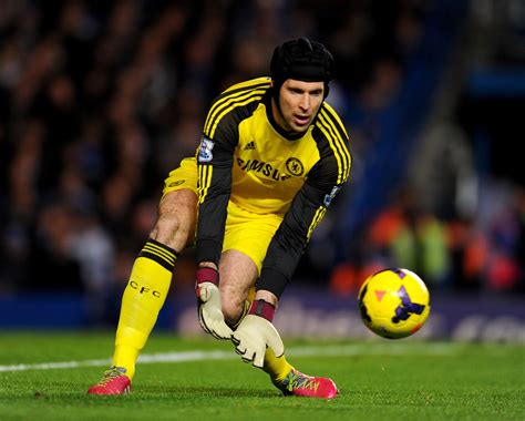 Petr Cech Signs To Arsenal In A £10m Deal Cgtn Africa Strengthening