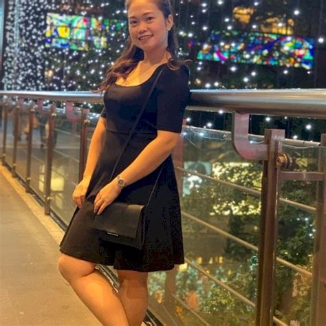 As a media major, i held multiple internships, including media relations coordinator intern at xyz company. Arlenne - Taipei: Hi I'm lhyn. I am graduate of Bachelor ...