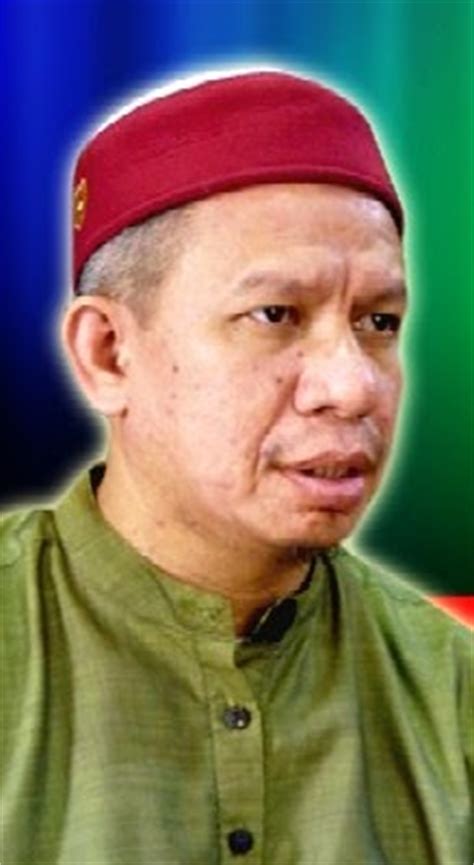 Sahibus samahah datuk dr zulkifli mohamad albakri is the 7th and the current mufti of the federal territories malaysia since june 23 2014 he is also th. Kenali Ustaz Kita : Dr. Zulkifli Mohamad Al-Bakri ...