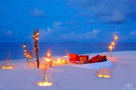 Top Luxury Dining Spots For Your Maldives Honeymoon