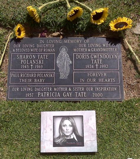 Sharons Grave Stone Famous Tombstones Sharon Tate Famous Graves
