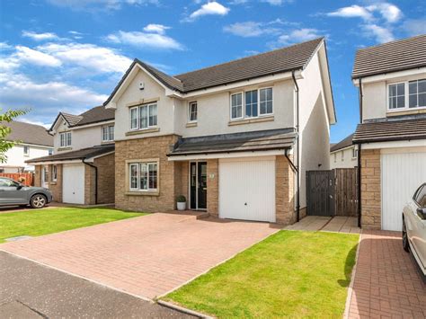 4 Bed Detached House For Sale In Penicuik Gate Eastfields Carntyne