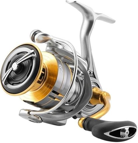 Daiwa naviják Freams LT 3000D C Rybářské potřeby Král