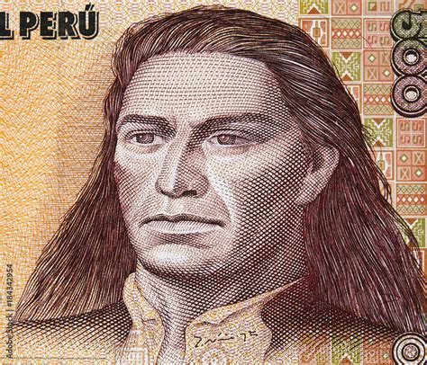 Foto De Tupac Amaru Ii Portrait On Peruvian 500 Intis 1987 Banknote