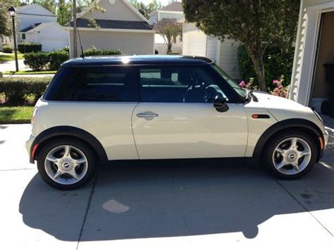 Sell Used 2004 Mini Cooper Base Hatchback 2 Door 16l In Kissimmee