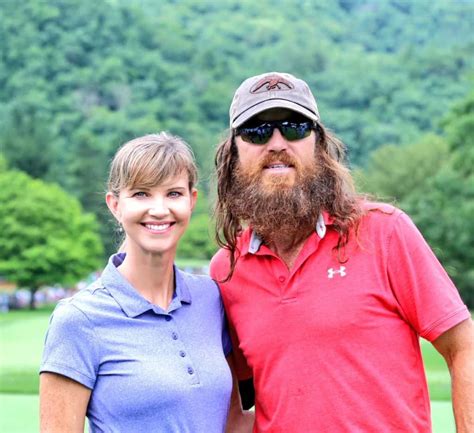 This Duck Dynasty Star Shaved Off His Beard And Left Everyone In Shock