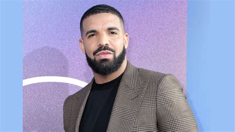 Canadian Rapper Drake Withdraws Two Grammy Awards 2022 Nominations