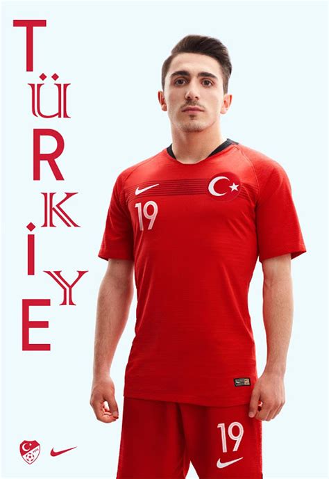 Résultats de foot en turquie et calendriers complets pour la saison. Nouveaux maillots de foot Turquie 2018 par Nike