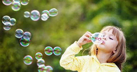 Estas son las 5 actividades al aire libre para niños de 2 ó 3 años pensadas con anterioridad que más suelen gustarles. Juegos al aire libre para niños desde 6 años (para descargar)