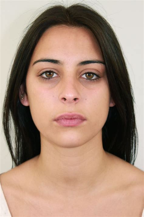 Model Without Makeup Before Our Makeup Free Model Models Without Makeup Without Makeup