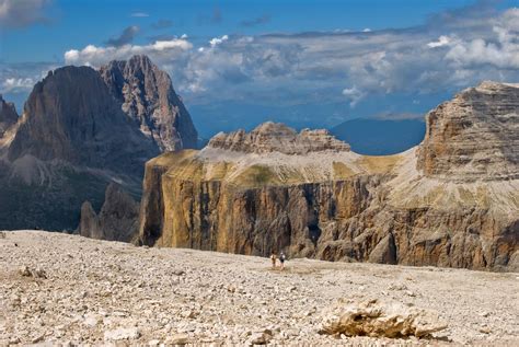 6 Breathtaking Spots In The Dolomites Italy