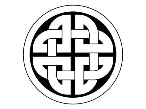 While this symbol did begin to show up in celtic art in the latter part of the 5 th century, the spirals used in the designs have been recorded as far back as 600 bc. Celtic Knot Ornament