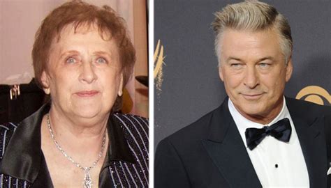 Alec Baldwin Pens Note In Remembrance Of Mom Carol ‘its Hard To Believe