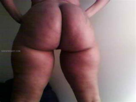 Round Phat Asses ShesFreaky