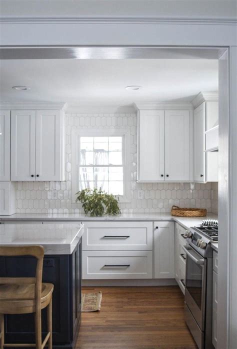 White Shaker Kitchen Cabinets With Black Hardware Kitchenosy
