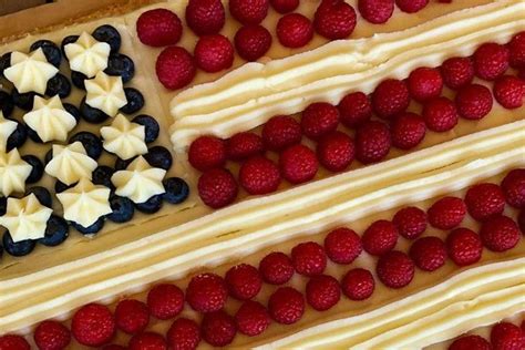 They're easy to make, attractive, and guests love them. Ina Garten Christmas Dessert / The 21 Best Ideas For Ina ...