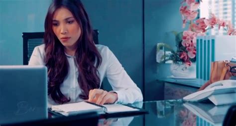 Slot dramavaganza (astro ria & astro ria hd) penulis skrip : Drama Rindu Yang Terlarang Episod 11 - Hiburan