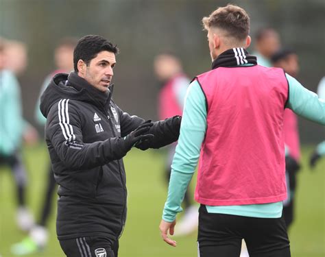 Youll Be Amazed Mikel Arteta Wowed By 24 Year Old In Arsenal Training