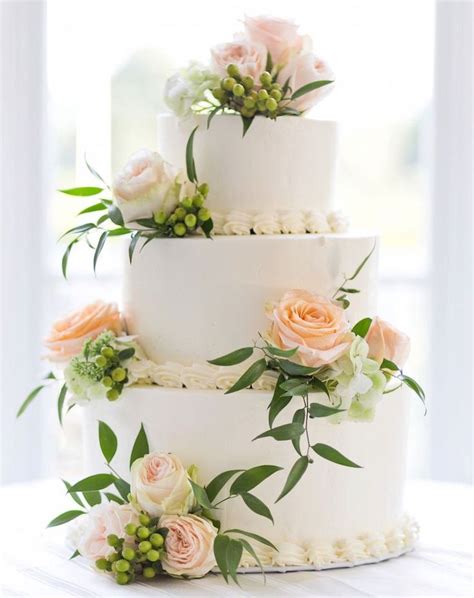 White Wedding Cake With White And Peach Roses Fresh Flower Cake