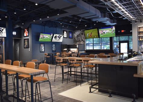 Rdd Buffalo Wild Wings Introduces New Design