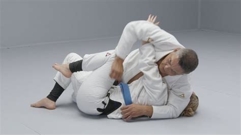 How To Defend Yourself From A Crazy Attacker Rickson Gracie Academy