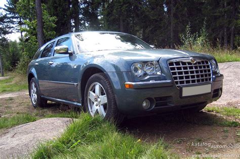 Chrysler 300c 57 Hemi V8 Touringpicture 5 Reviews News Specs
