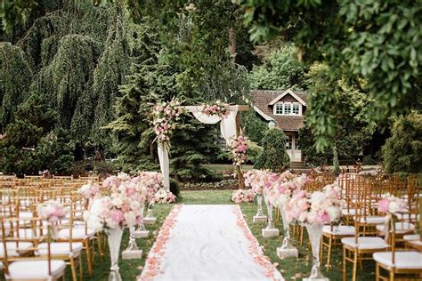 Diana and trevor's garden spring wedding. A Gorgeous Spring Garden Wedding In Vancouver | Canadian ...