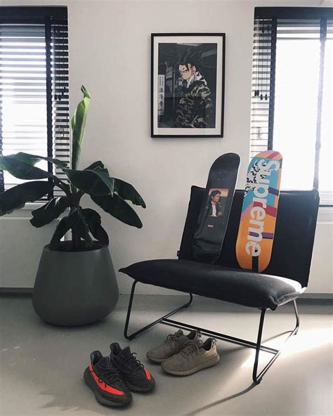 Hypebeast Auf Instagram „show Us Your Room Setup By Using The Hypeaf