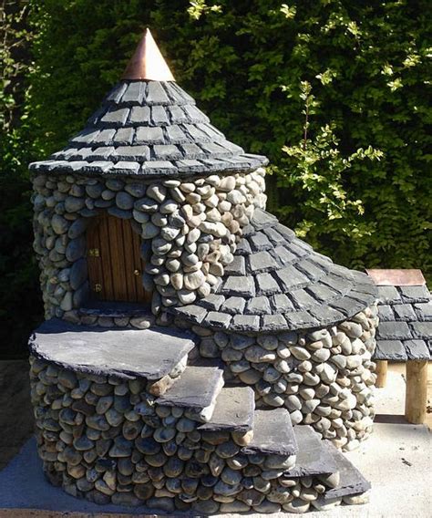 Make A Miniature Stone Fairy House Diy Projects For Everyone