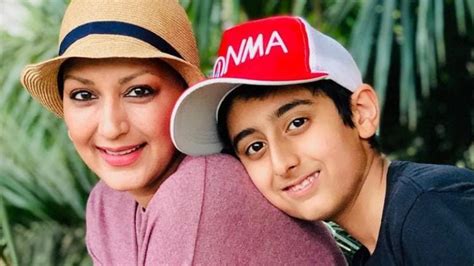 Sonali Bendre Reveals How Her Son Ranveer Reacted To News Of Her Cancer