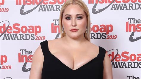 Hayley Hasselhoff David Hasselhoffs Daughter Becomes First Curve Model To Land A European
