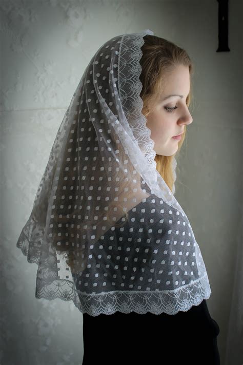 Evintage Veils~ First Holy Communion Pure White D Shaped Traditional
