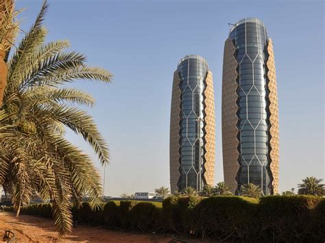 Al Bahar Towers Abu Dhabi United Arab Emirates If Full Building Solar