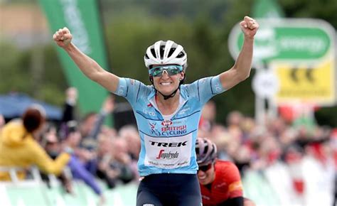 Lizzie Deignan Signs New Trek Segafredo After Stunning End To 2020