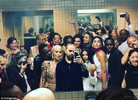 The Real Party At The Met Gala Was In The Bathroom Daily Mail Online