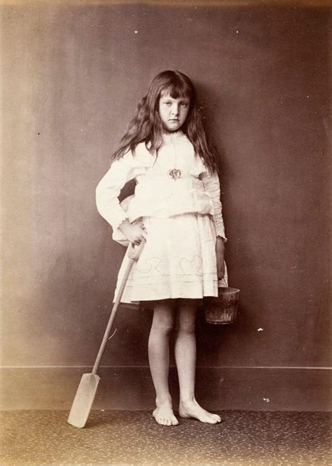 40 Amazing Portrait Photos Of Children Taken By Lewis Carroll From The