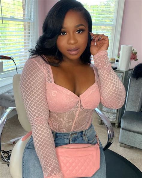 Pretty In Pink Reginae Carter Has Fans Gushing Over Her See Through Top