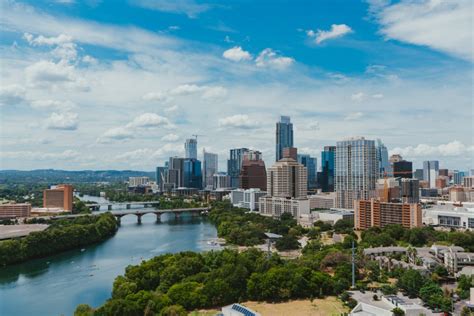 9 Great Spots To View The Austin Skyline Awe Inspiring Views Of The City