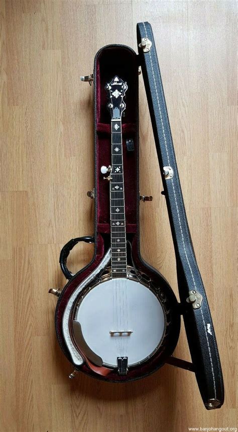 For Sale Wildwood Artist 5 String Banjo