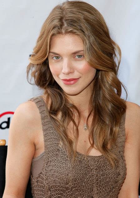 Can You Spot Whats Different About This Picture Of Annalynne Mccord