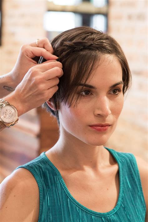 3 Easy Ways To Style Short Hair Short Hair Styles Growing Out Hair