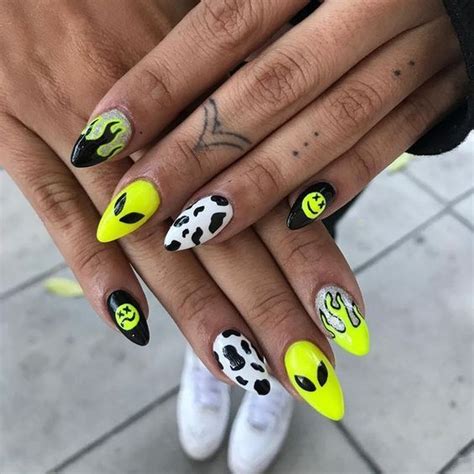 41 Pretty Acrylic Nails Ideas To Perfect Your Styles Fire Nails