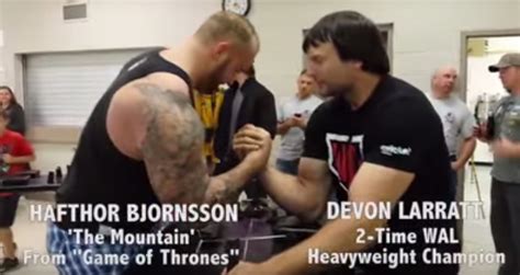 Arm Wrestling Devon Larratt Vs Hafthor Bjornsson Game Of Thrones The