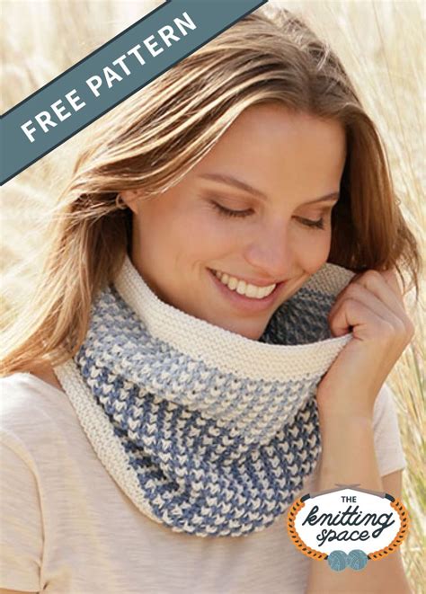 Craft This Light Weight Knitted Textured Cowl A Must Have Accessory