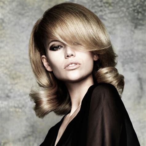 Blonde hairstyles have been in vogue forever and these are not likely to go out of fashion soon. 2014 Best Ash Blonde Hairstyles - Pretty Designs