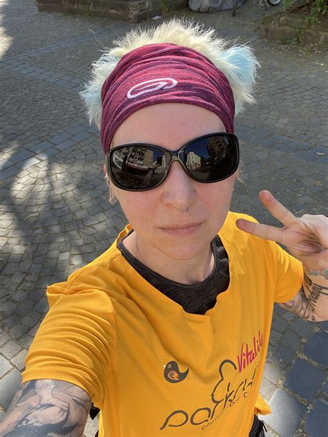 Jun 15, 2021 · die usa sind kein vorbild für frieden und freiheit, einerlei wer dort an der regierung ist. Ein zweiter parkrun für Köln: Wer steckt dahinter ...
