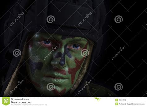 cara femenina del soldado imagen de archivo imagen de ejército 30151679