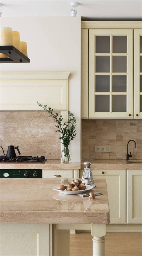 Travertine is a type of tile comprised mainly of limestone to create a strong, natural, and beautiful design that gives your kitchen something to be proud of. 29+ ( Ivory Travertine ) Backsplash Tile Ideas - Natural ...